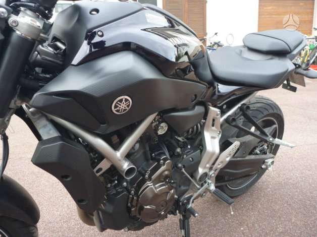 Yamaha MT, street / klasikiniai