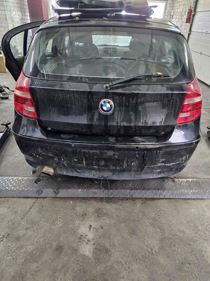 BMW 120