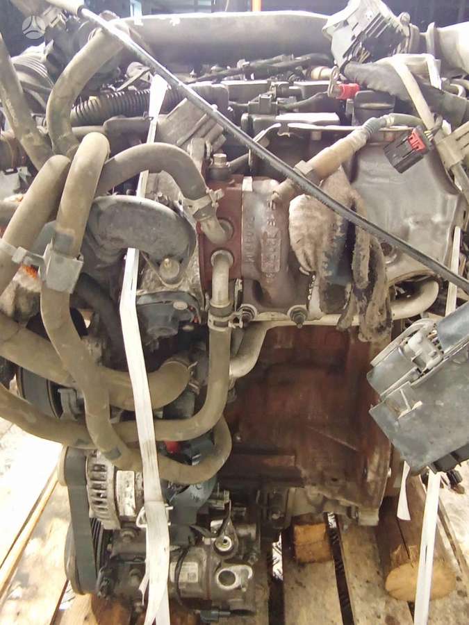 Ford Transit Courier, SFCE, engine parts