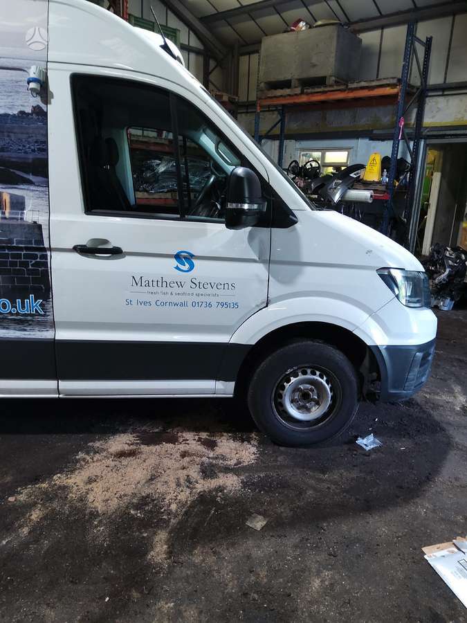 Volkswagen Crafter, cargo vans
