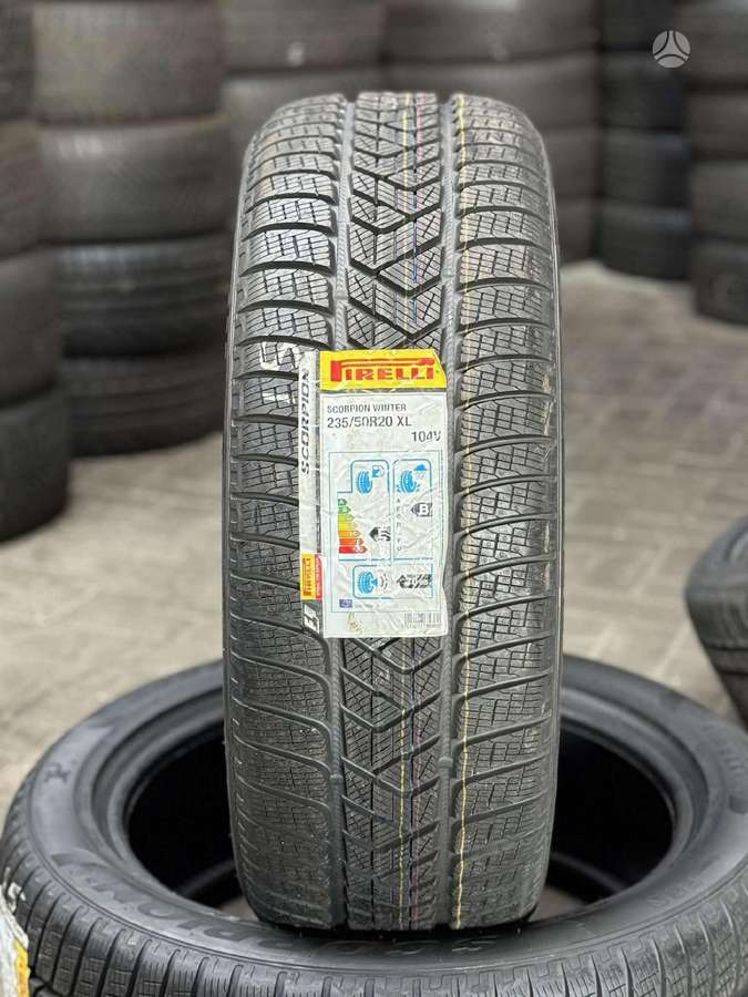 Pirelli SCORPION WINTER, winter 235/50 R20
