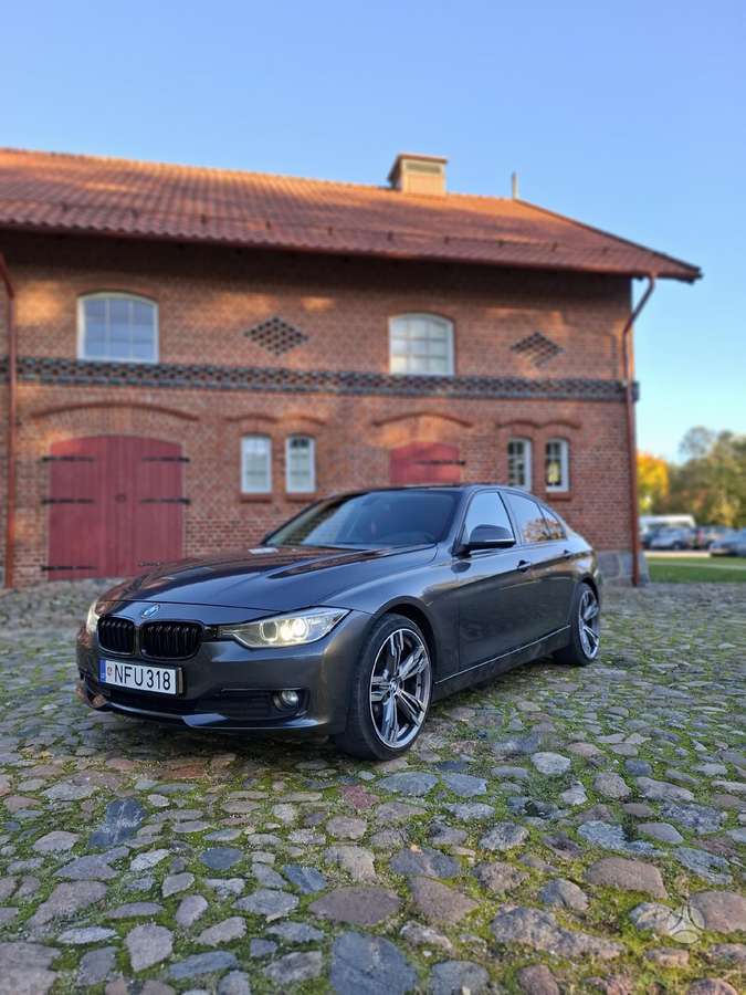 BMW 318, 2.0 l., Седан
