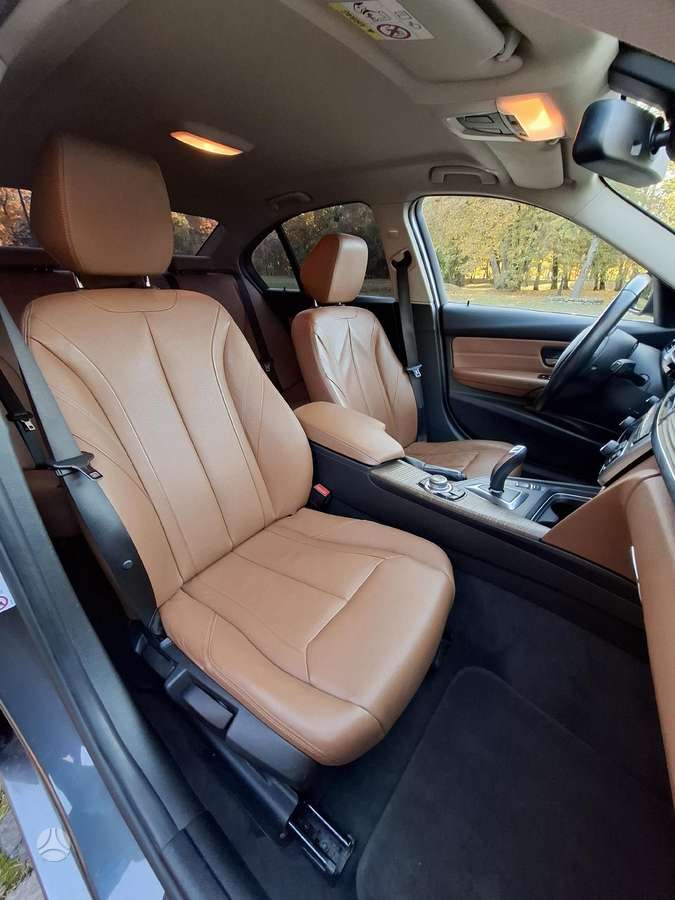 BMW 318, 2.0 l., Седан