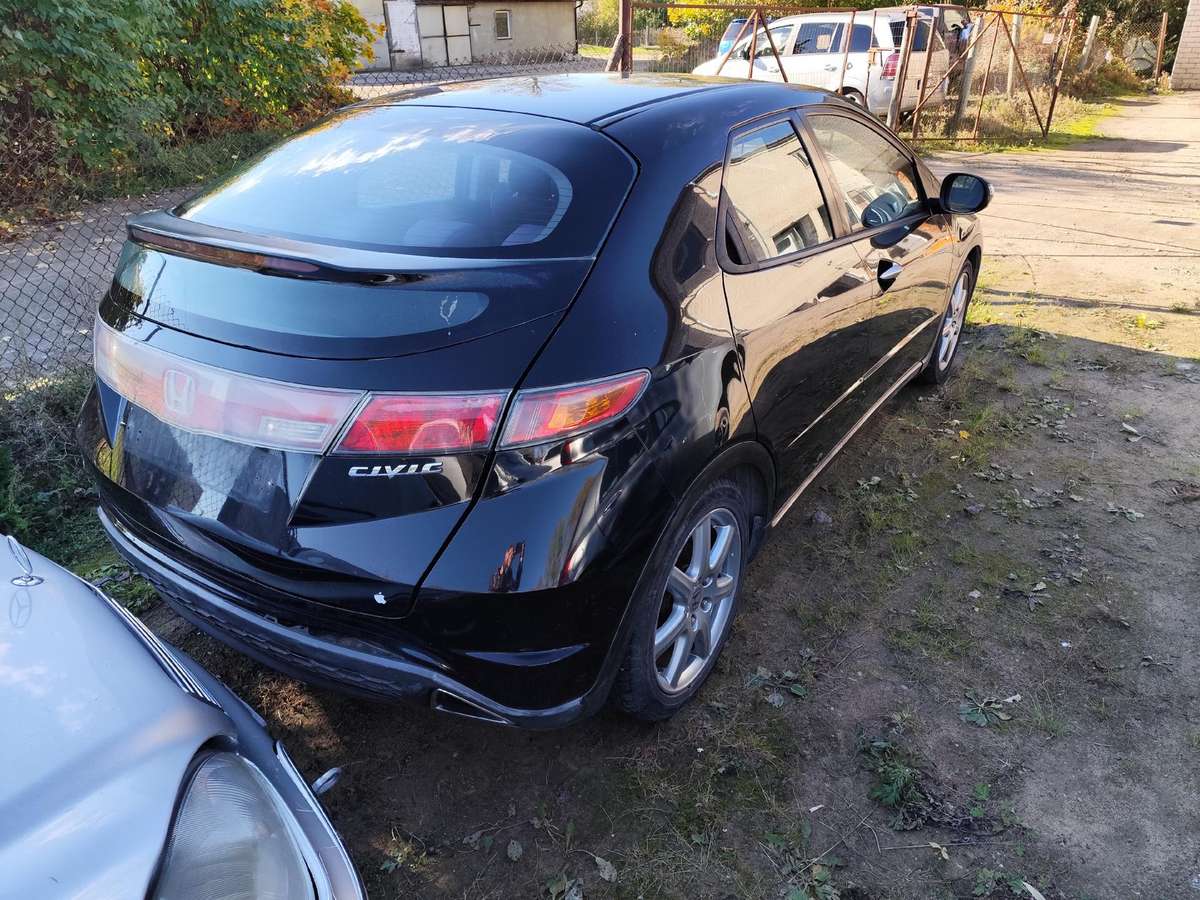 Honda Civic rezerves daļās