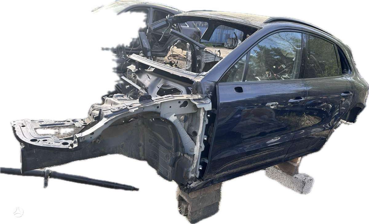 Porsche Macan Ketvirciai