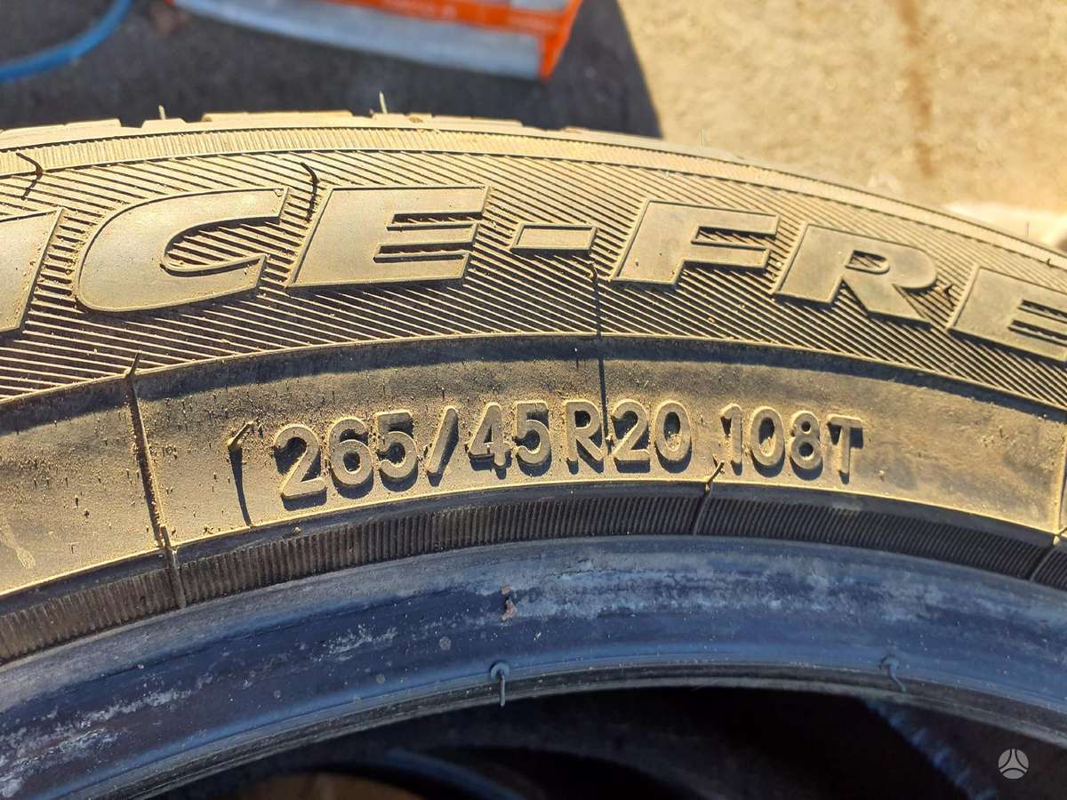 Toyo, всесезонные 265/45 R20