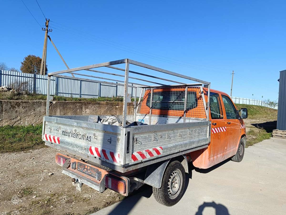 Volkswagen Transporter, cargo vans