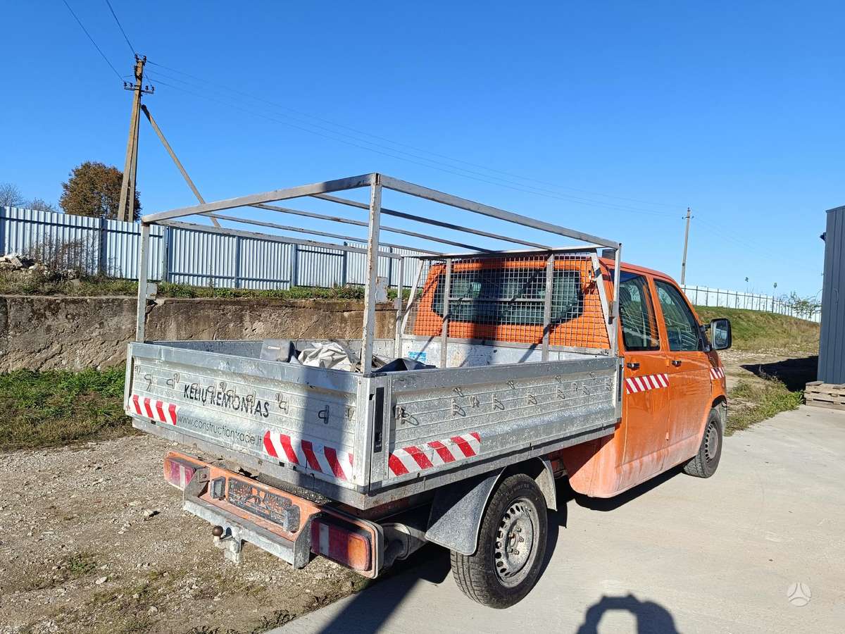 Volkswagen Transporter, preču