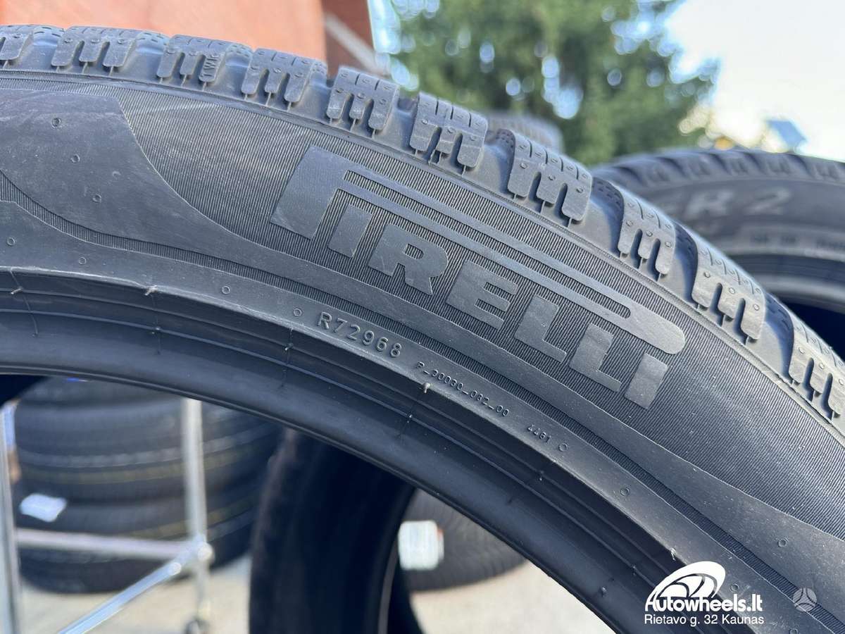 Pirelli Scorpion Winter 2, зимние 295/40 R21
