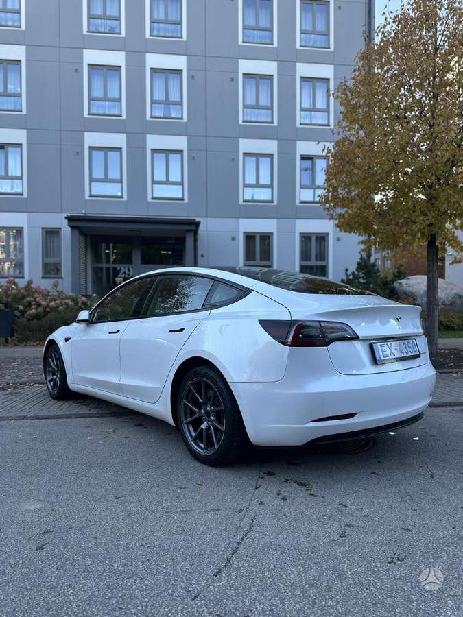 Tesla Model 3, 75 кВт·ч, Седан
