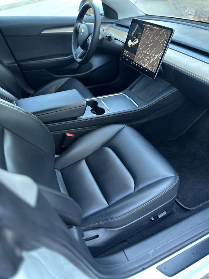Tesla Model 3, 75 кВт·ч, Седан