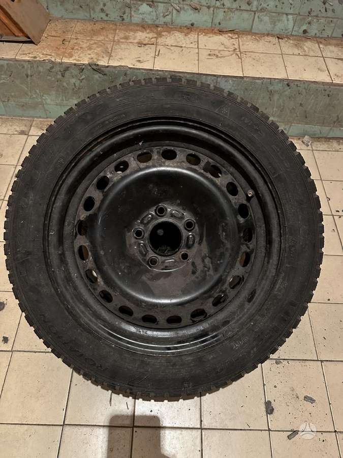Volvo, plieniniai štampuoti, R16