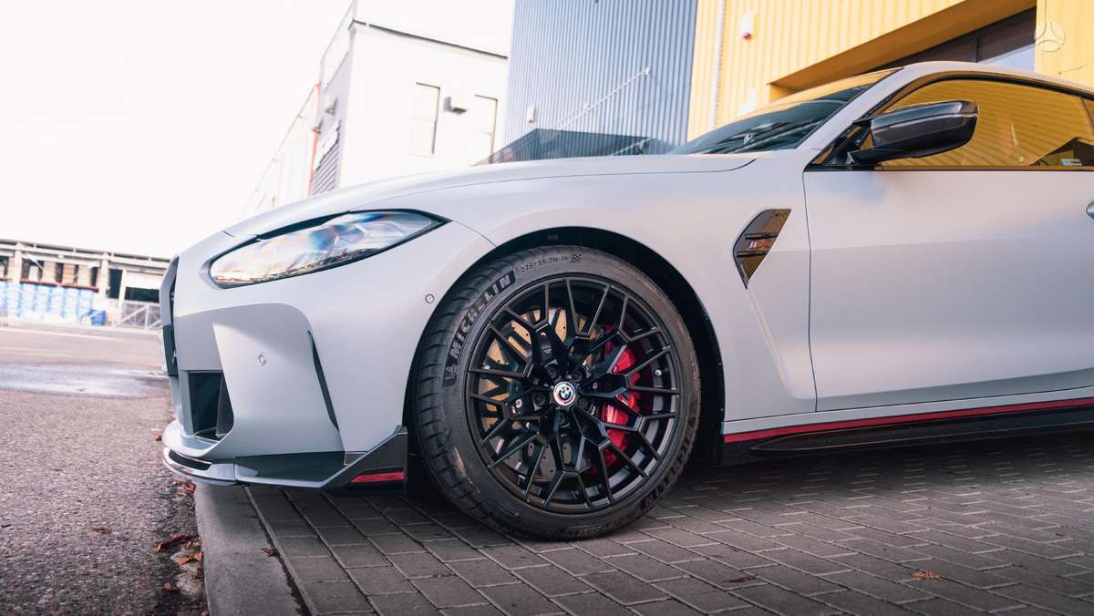BMW M4, 3.0 l., coupe