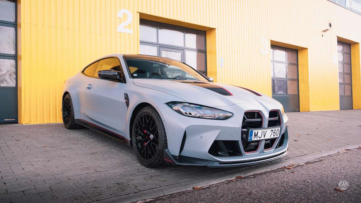 BMW M4, 3.0 l., coupe