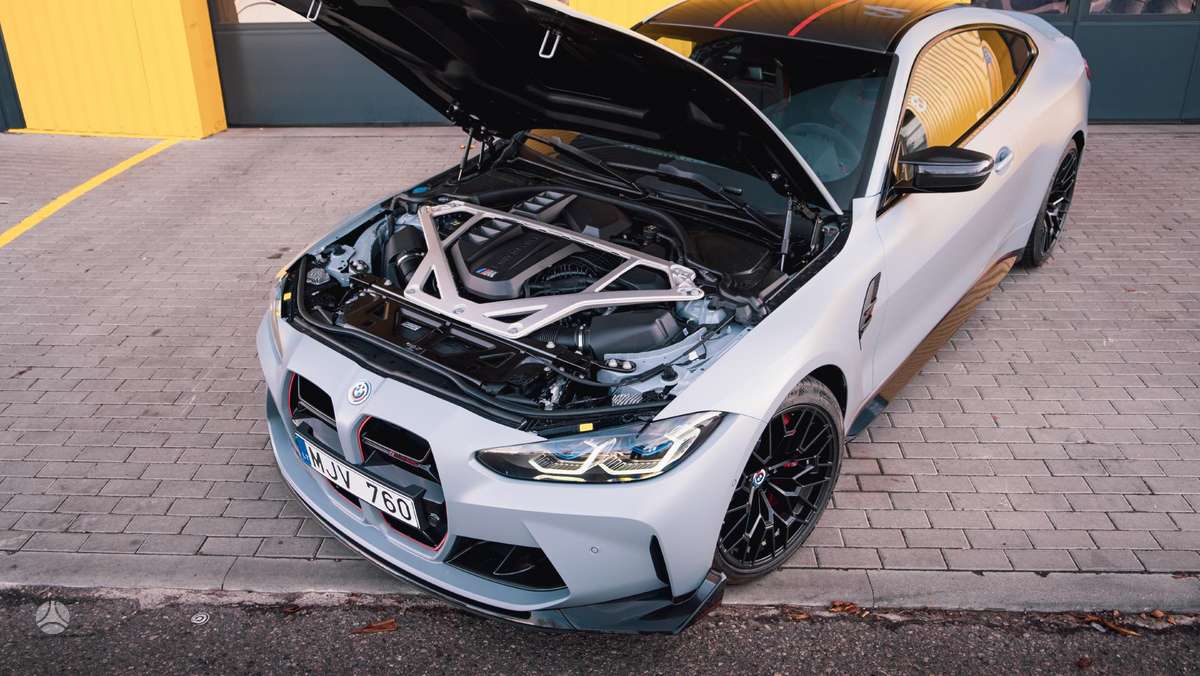BMW M4, 3.0 l., coupe