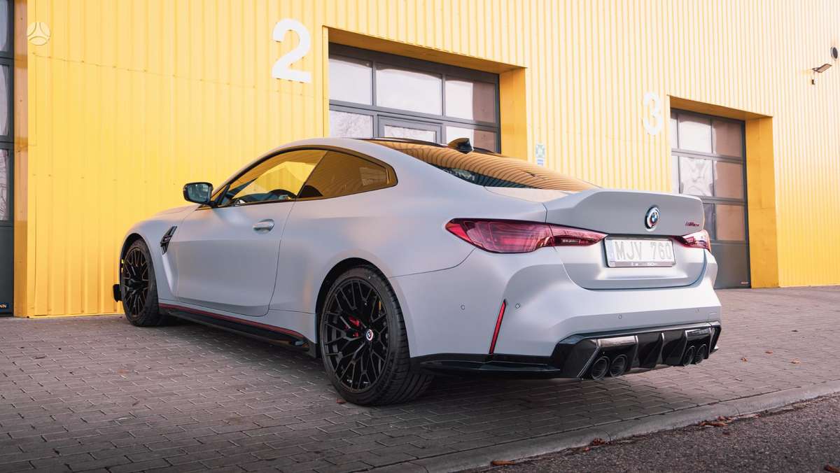 BMW M4, 3.0 l., coupe
