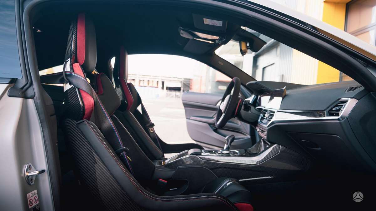 BMW M4, 3.0 l., coupe