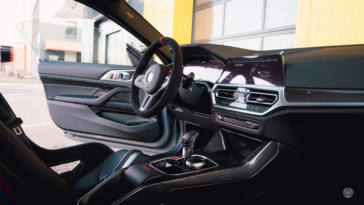 BMW M4, 3.0 l., coupe
