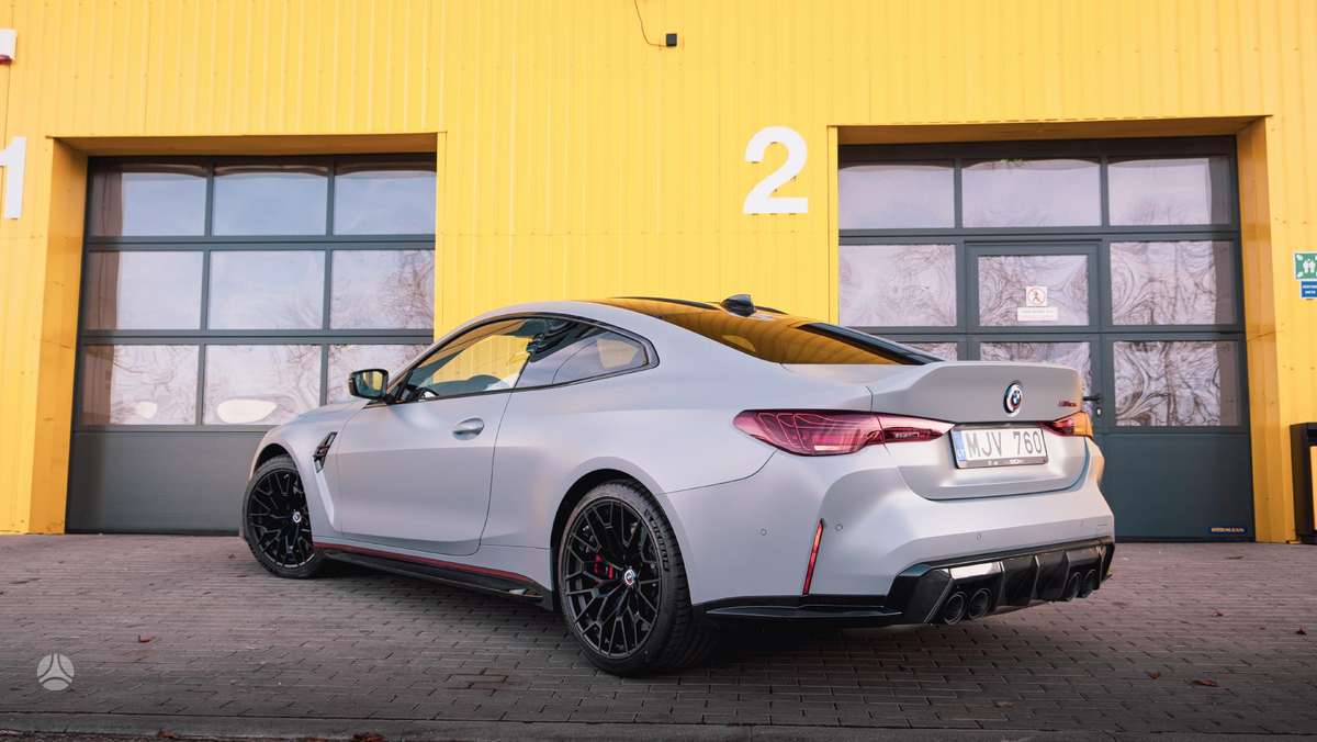 BMW M4, 3.0 l., coupe