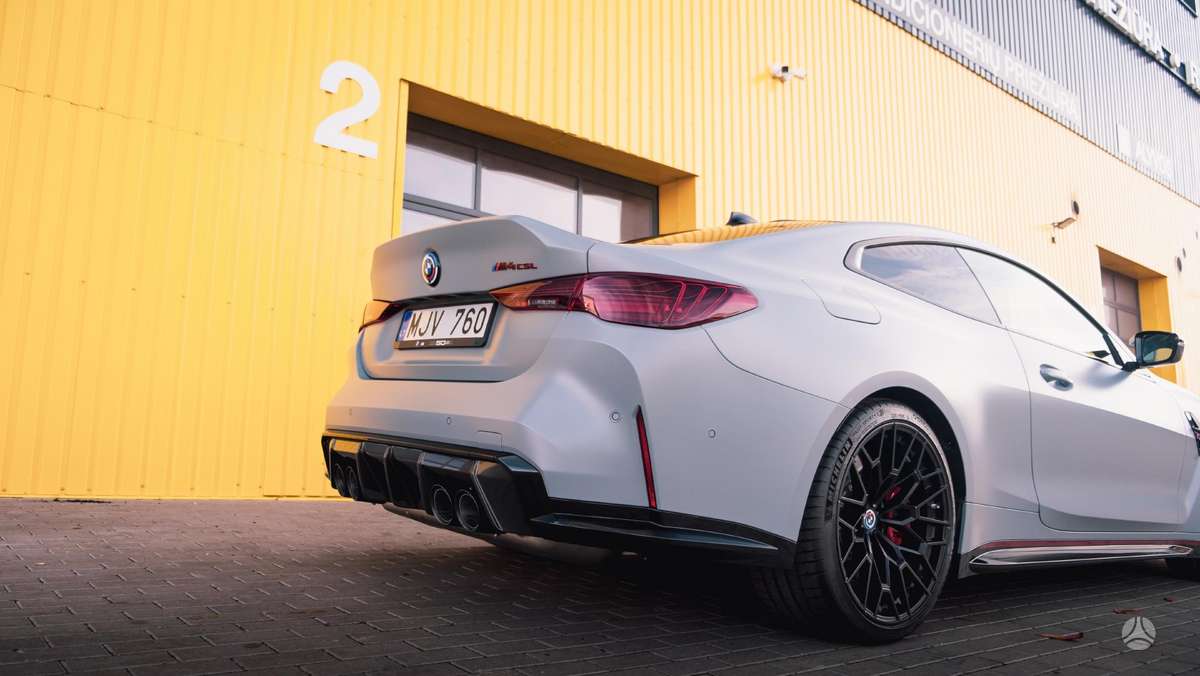 BMW M4, 3.0 l., coupe