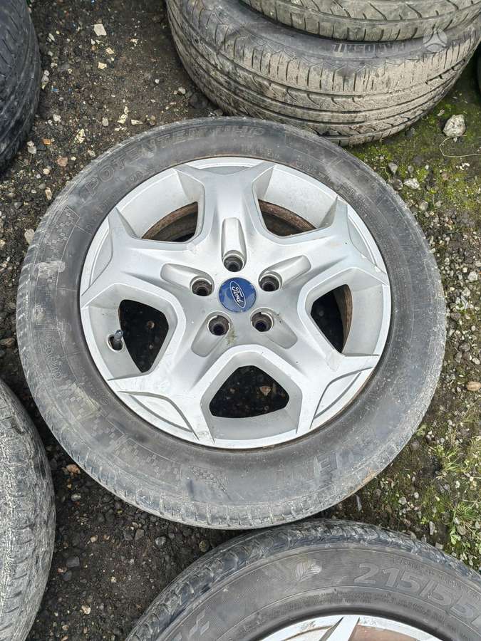 Ford, plieniniai štampuoti, R16