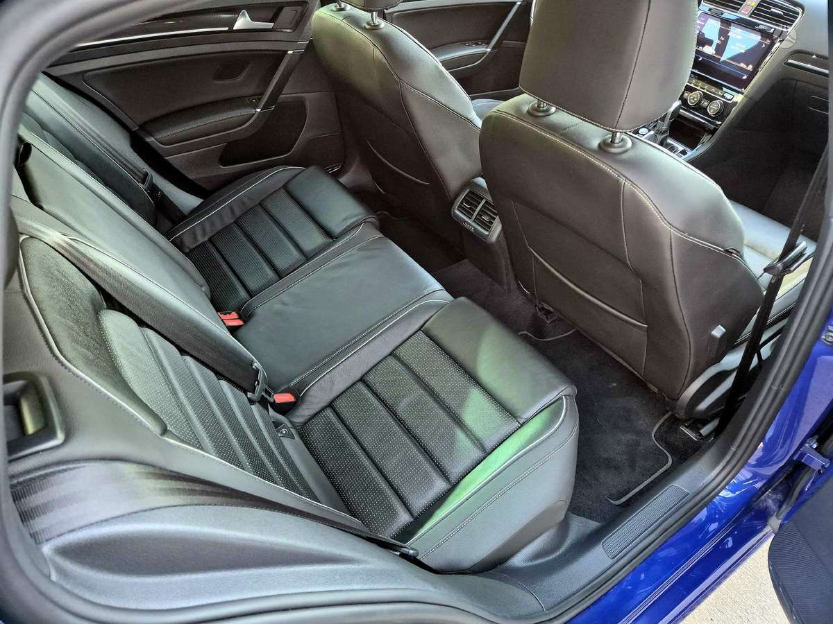 Volkswagen Golf, 2.0 l., hatchback