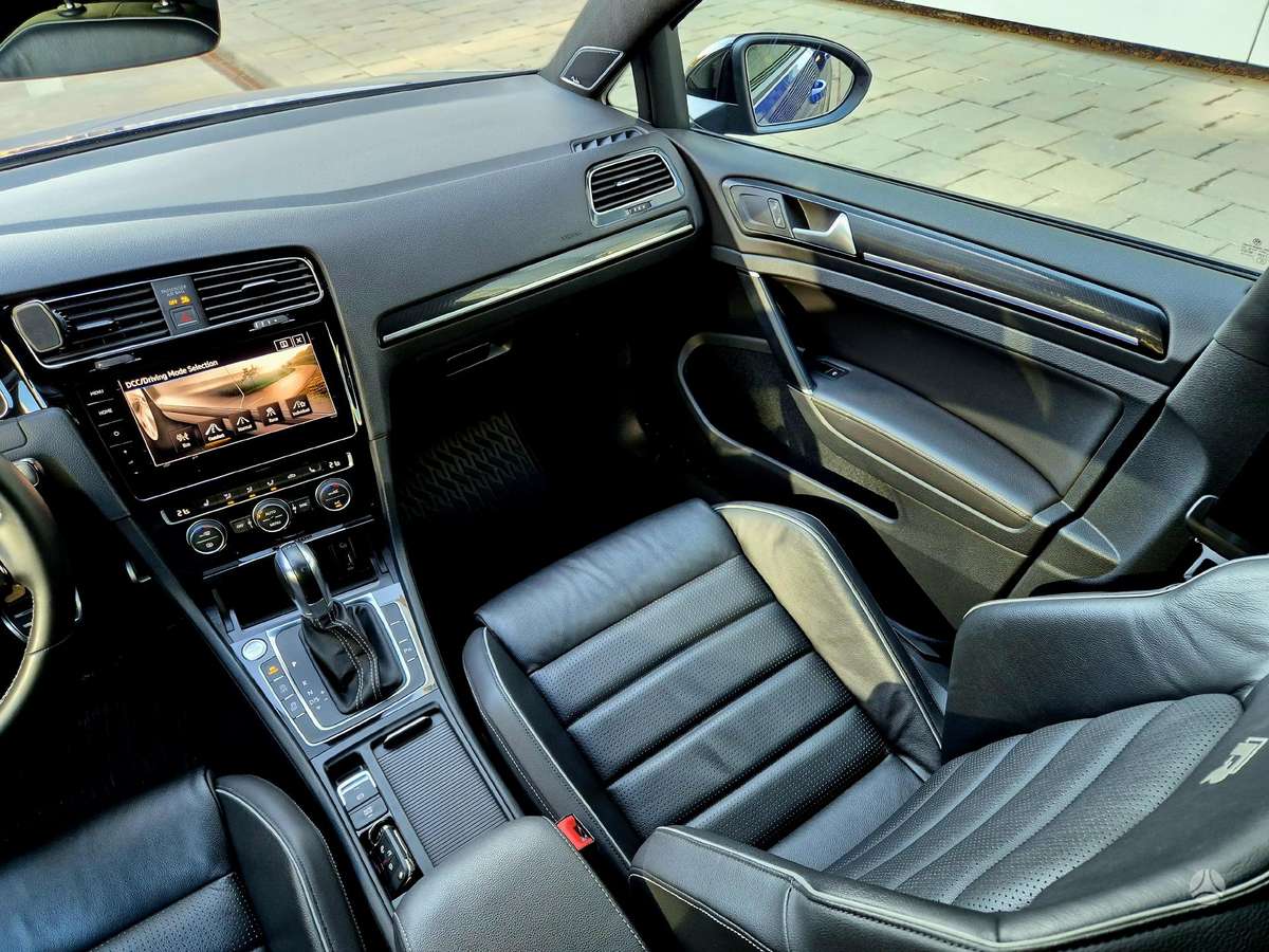 Volkswagen Golf, 2.0 l., hatchback
