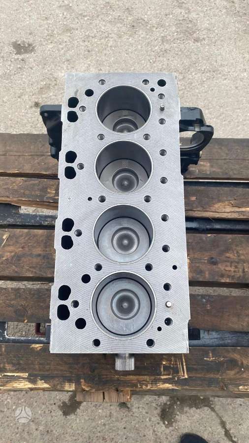 -Kita- PERKINS 1004-4T (AB)