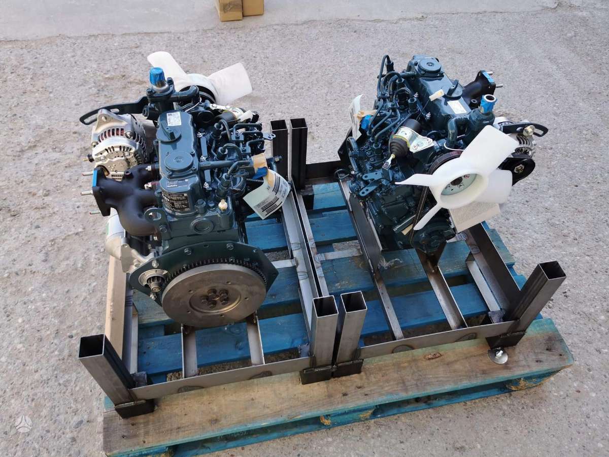 Kubota D722