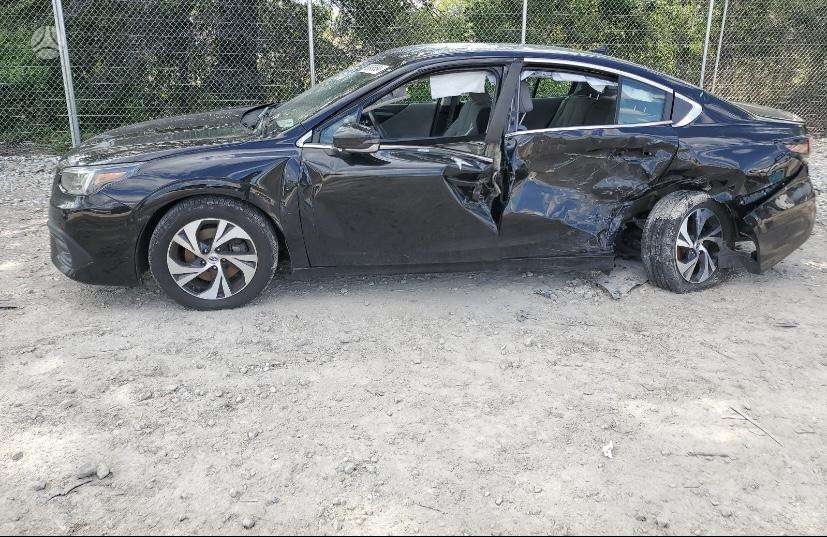 Subaru Legacy Detales galime siusti