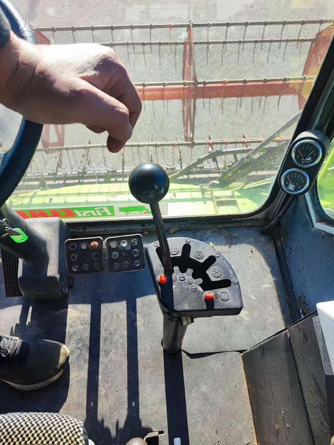 Claas Dominator 68, combine harvesters