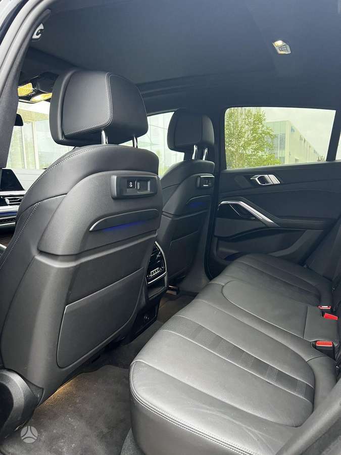 BMW X6, 3.0 l., off-road / crossover