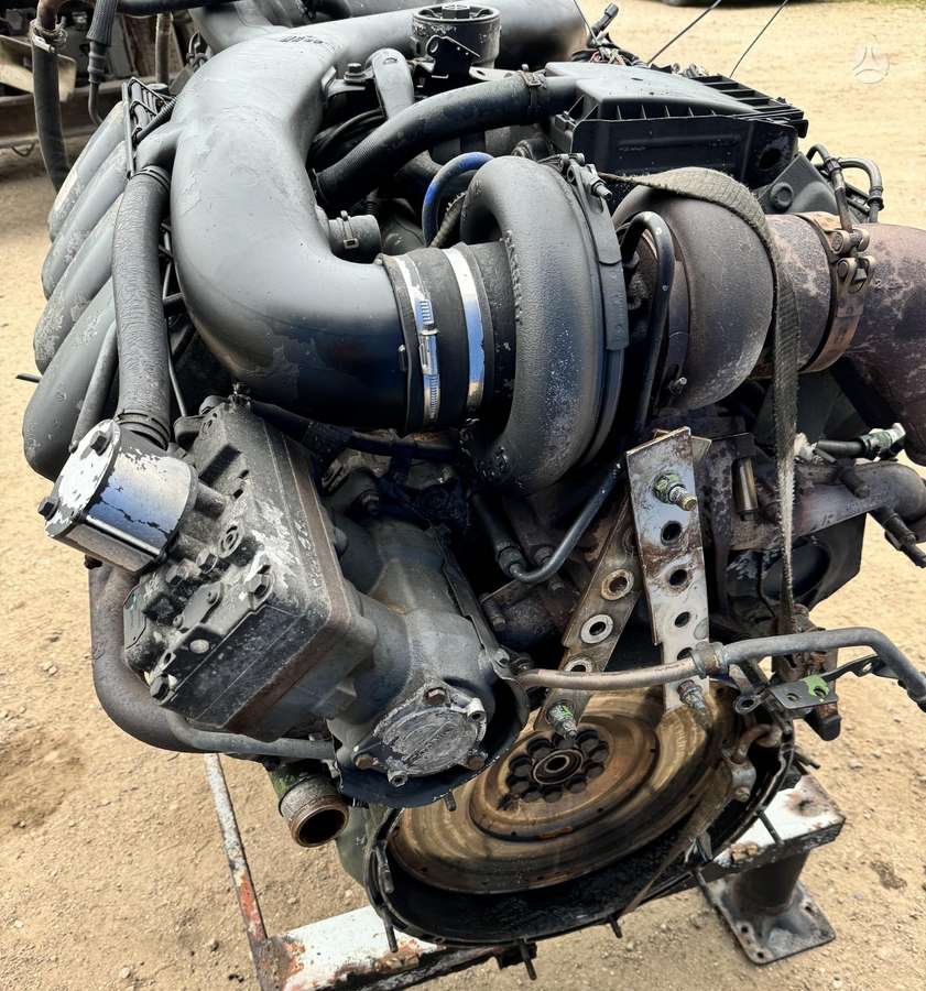 Scania R560 , DC16 18, грузовики