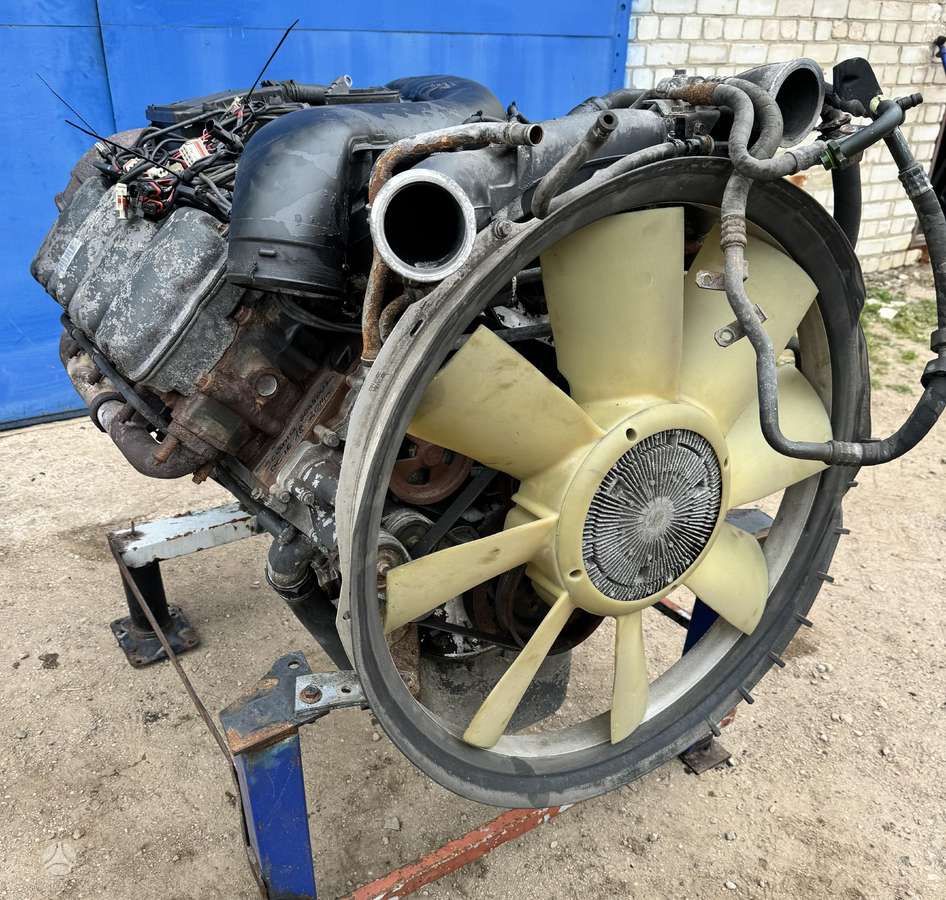 Scania R560 , DC16 18, грузовики