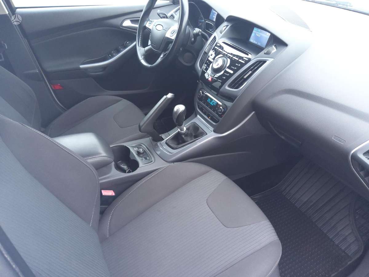 Ford Focus, 1.6 l., hatchback