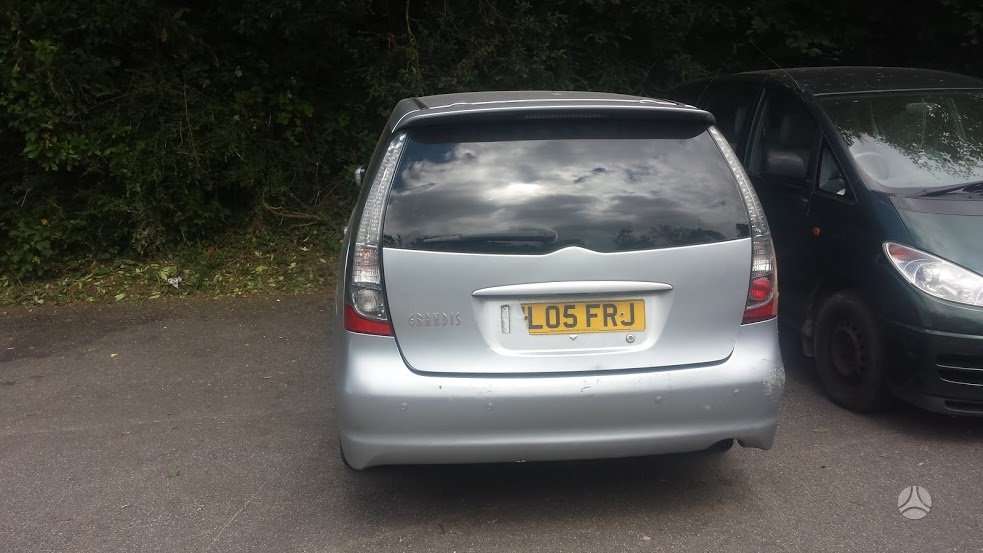 Mitsubishi Grandis по частям