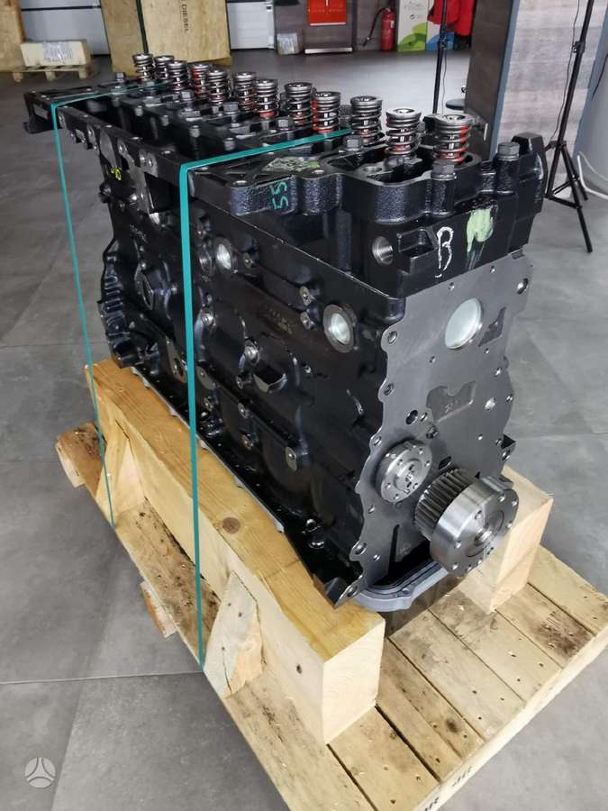Iveco F4GE9684B*J603