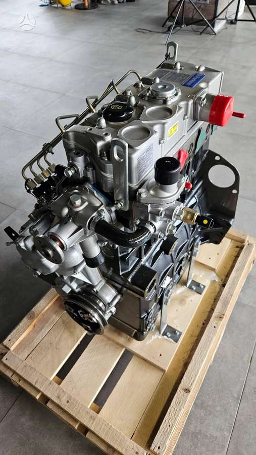 -Kita- PERKINS 404D-22 (GN)