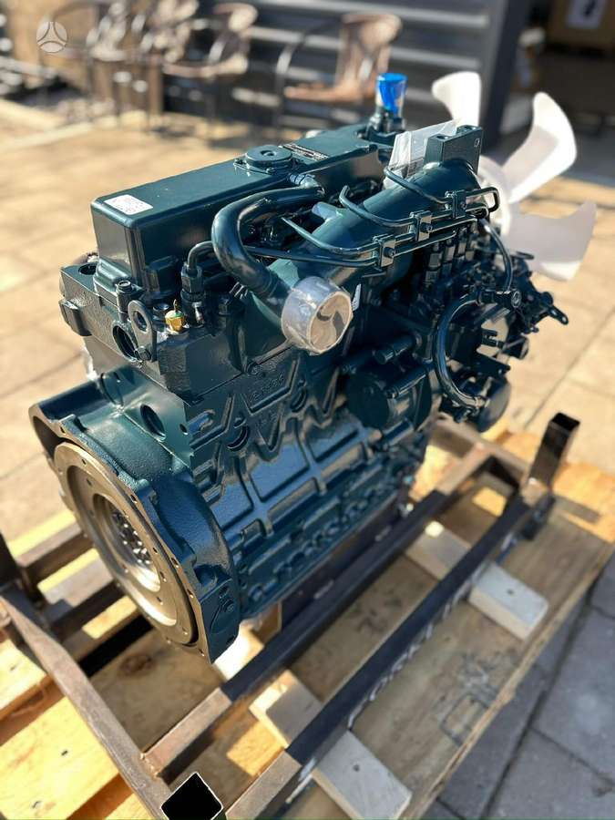 Kubota V2203
