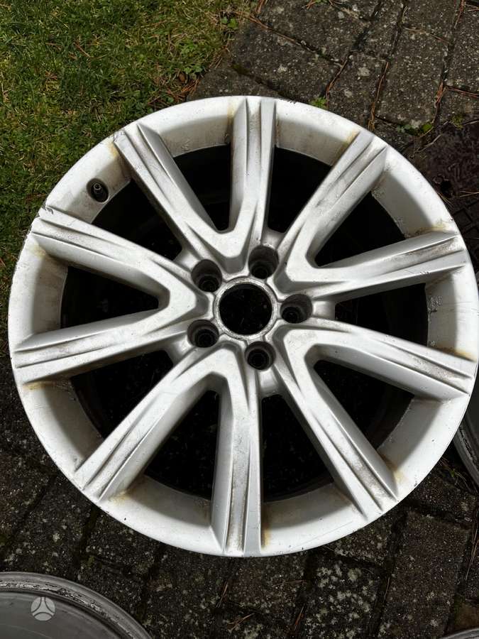Audi, light alloy, R18