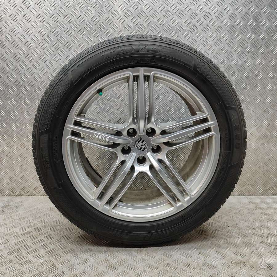 Porsche MACAN, lengvojo lydinio, R19