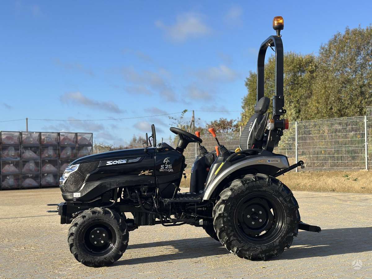 Solis S26 (9+9), tractors