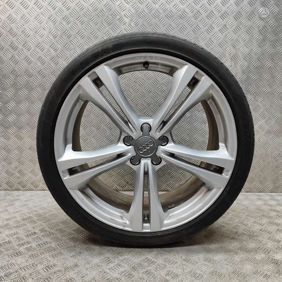 Audi A6 C7, lengvojo lydinio, R20