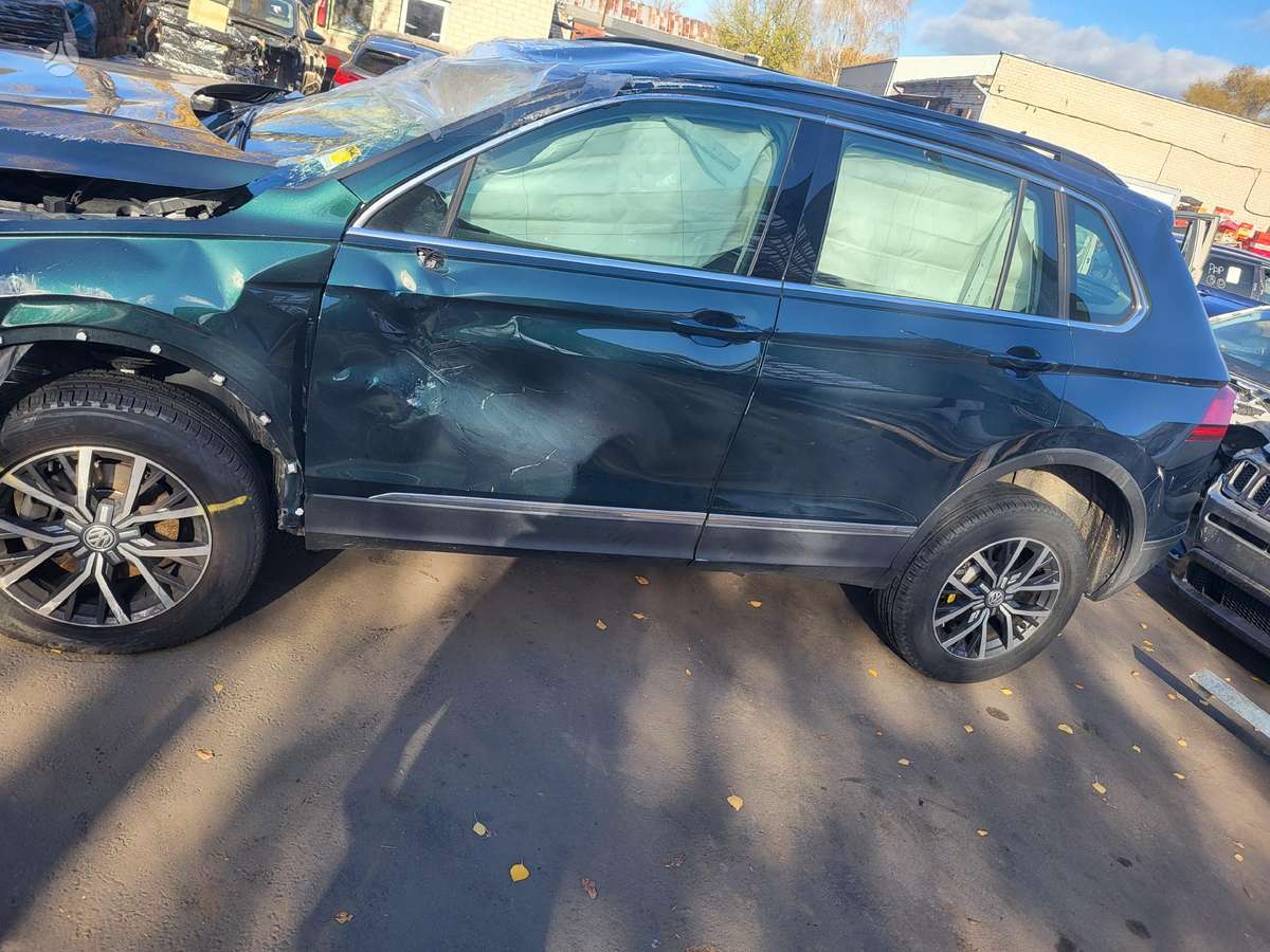 Volkswagen Tiguan по частям