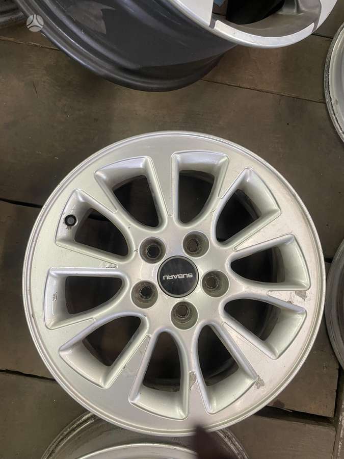 Subaru, lengvojo lydinio, R15