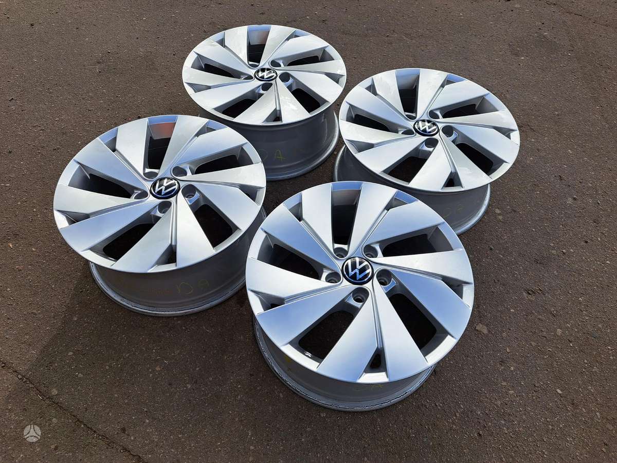 Volkswagen Golf 8, легкосплавные , R17