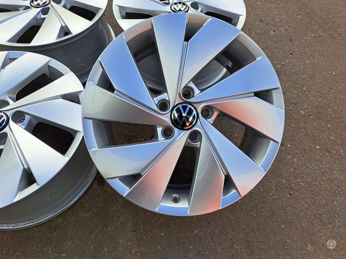 Volkswagen Golf 8, легкосплавные , R17