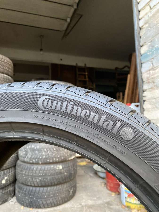 Continental, winter 295/35 R19