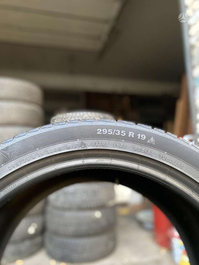 Continental, winter 295/35 R19