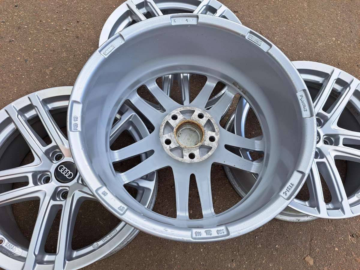 Audi A5 / A7, light alloy, R17